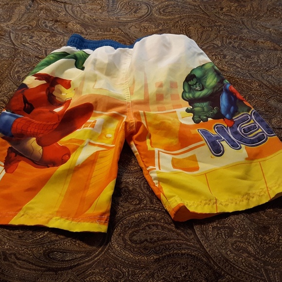 Swim trunks size 6 - Picture 6 of 6